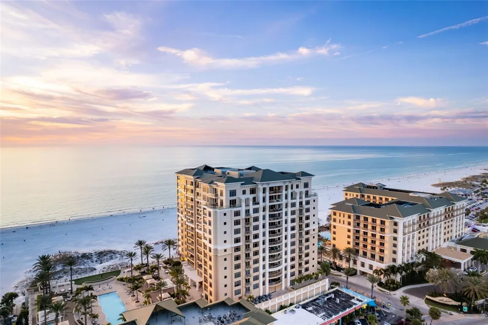 11 BAYMONT STREET #807 Clearwater, FL 33767