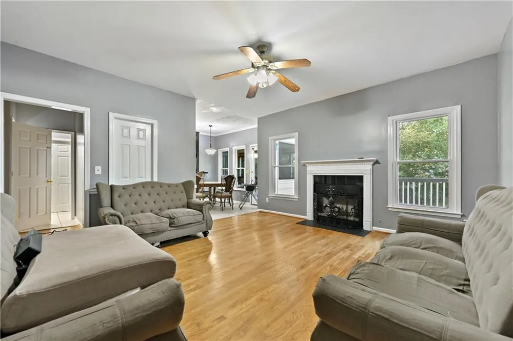 320 Fountainmist Trail Lawrenceville, GA 30043