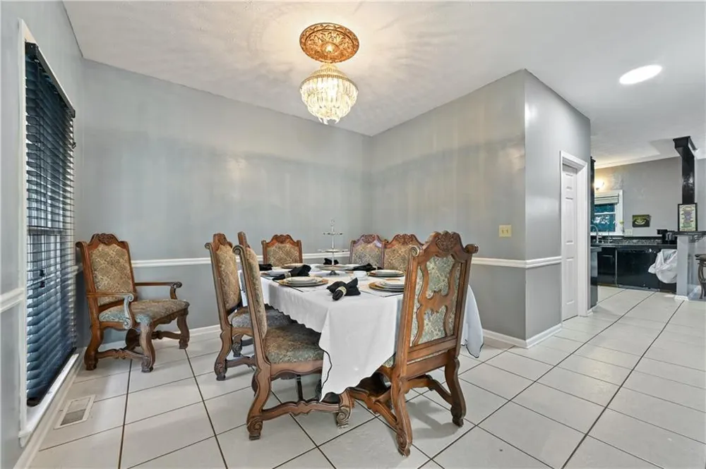 320 Fountainmist Trail Lawrenceville, GA 30043