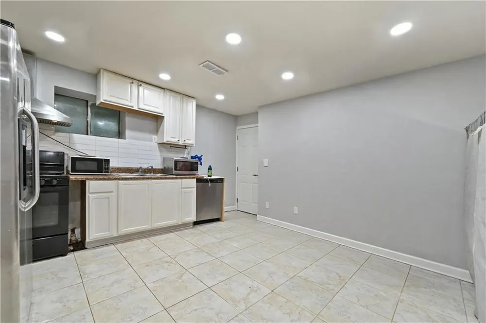 320 Fountainmist Trail Lawrenceville, GA 30043