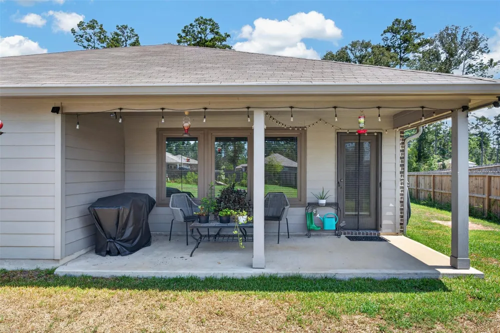 815 Republic Road New Caney, TX 77357
