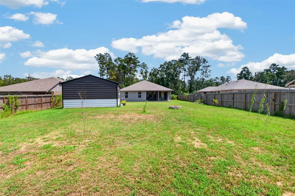 815 Republic Road New Caney, TX 77357