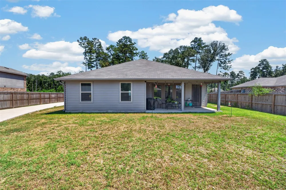 815 Republic Road New Caney, TX 77357