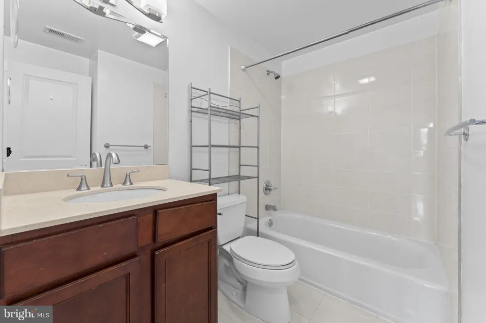 440 RHODE ISLAND AVENUE NW #203 Washington, DC 20001