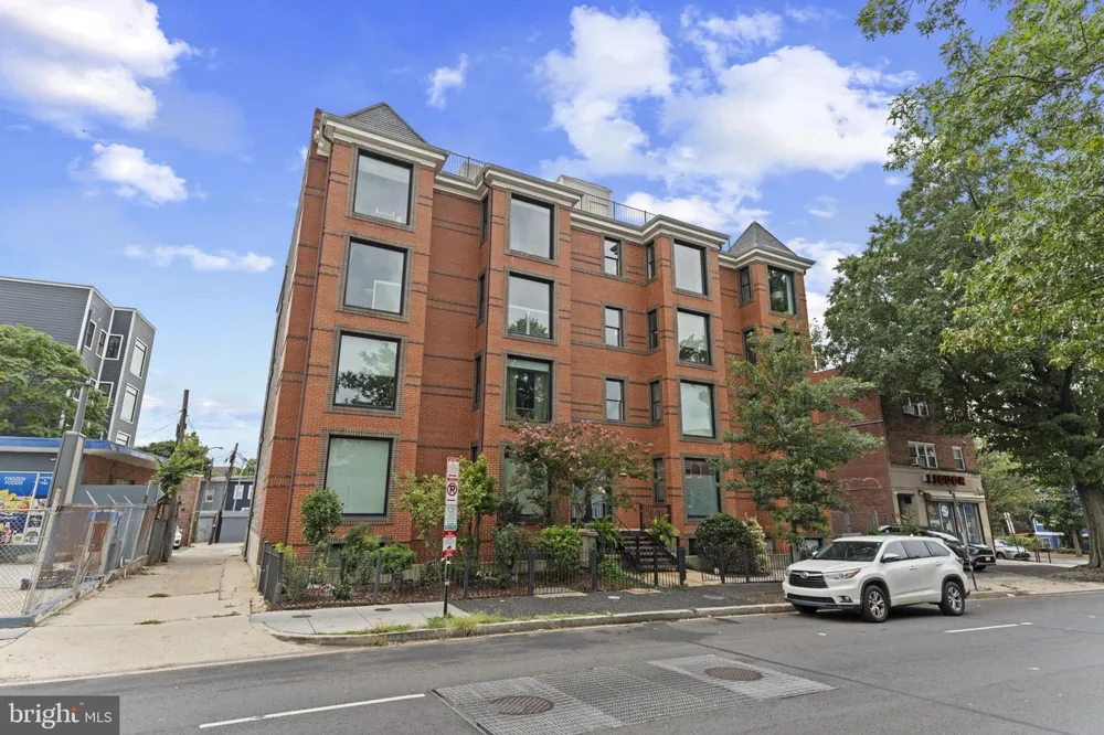 440 RHODE ISLAND AVENUE NW #203 Washington, DC 20001