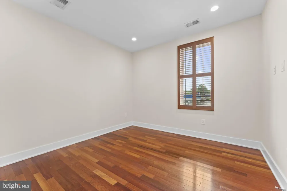 440 RHODE ISLAND AVENUE NW #203 Washington, DC 20001