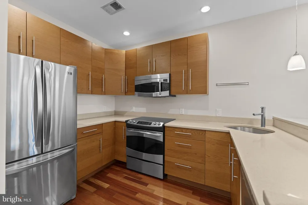 440 RHODE ISLAND AVENUE NW #203 Washington, DC 20001