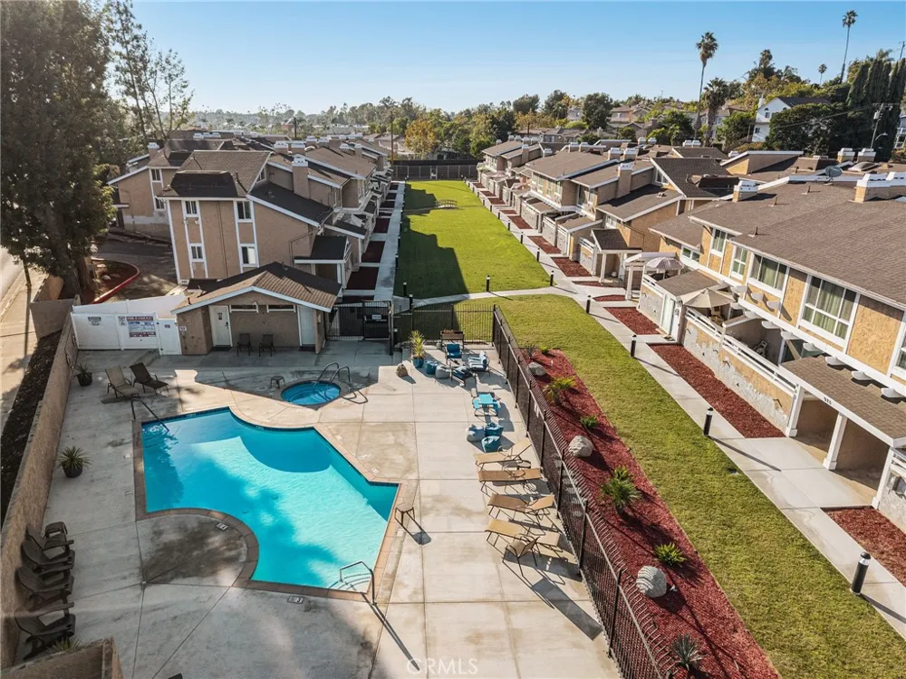 965 W Imperial Hwy #54 La Habra, CA 90631