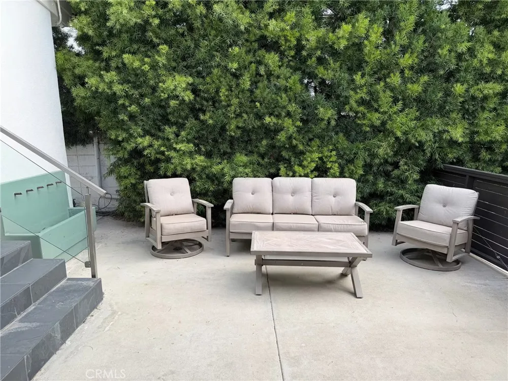 104 Avenida Barcelona San Clemente, CA 92672