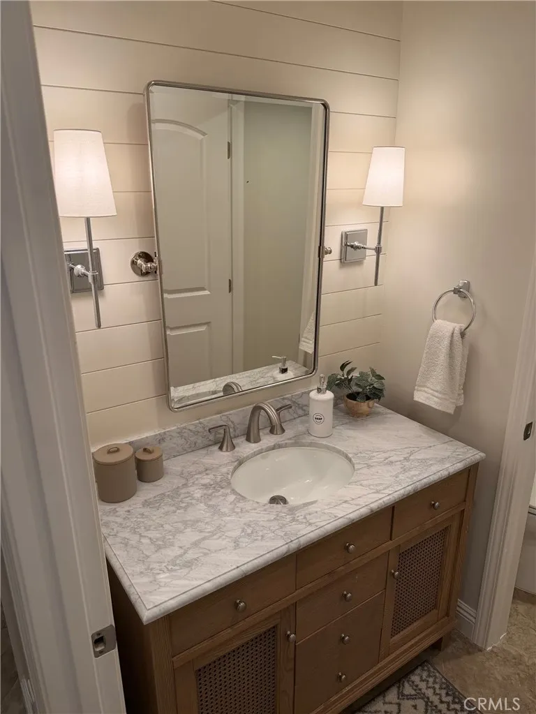 104 Avenida Barcelona San Clemente, CA 92672