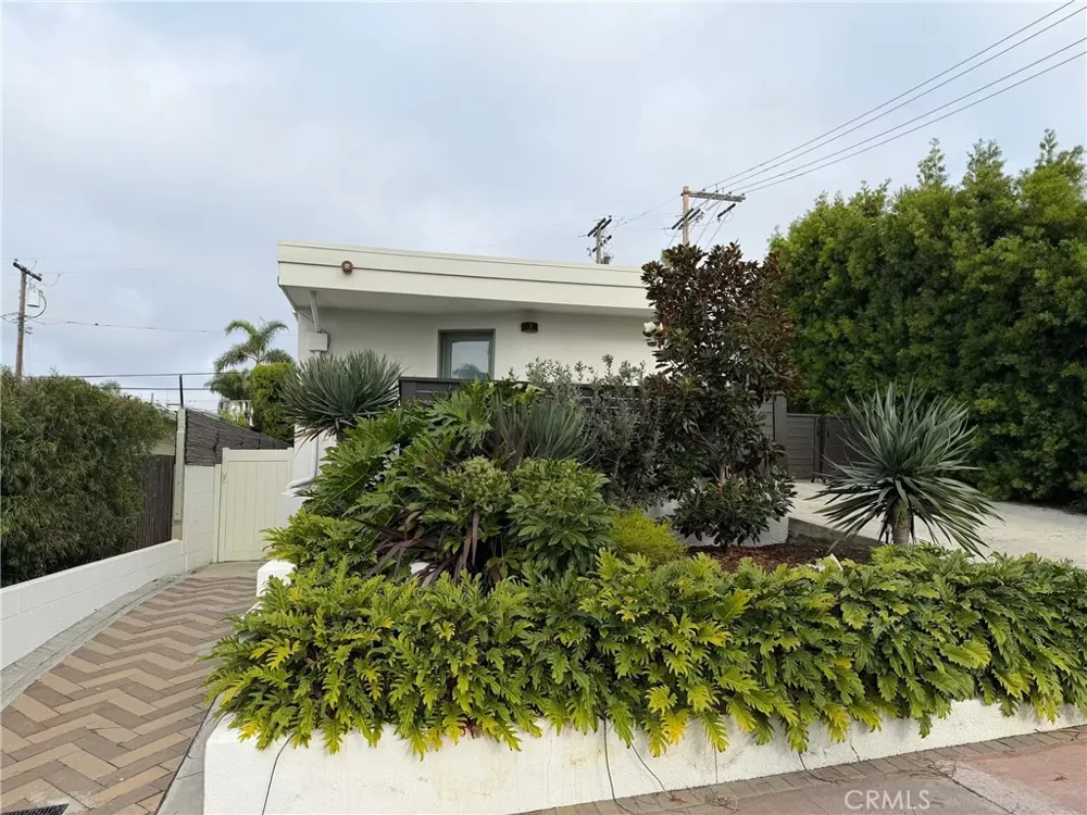 104 Avenida Barcelona San Clemente, CA 92672