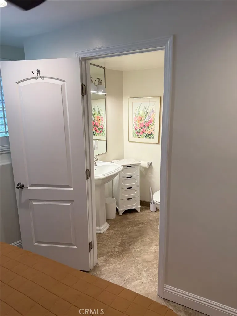 104 Avenida Barcelona San Clemente, CA 92672