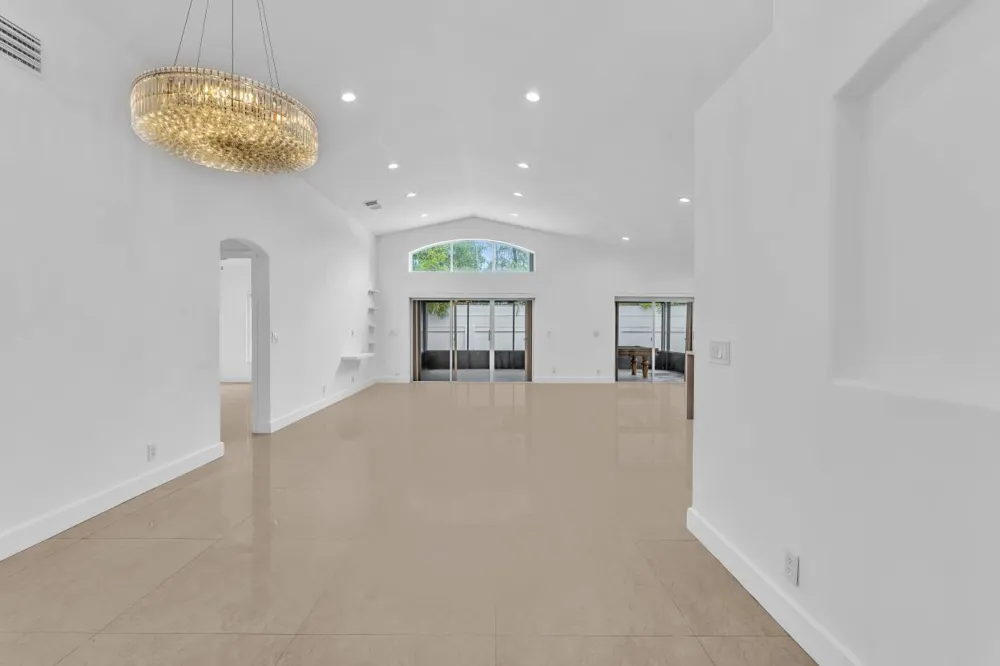 3307 SW 49TH Hollywood, FL 33312