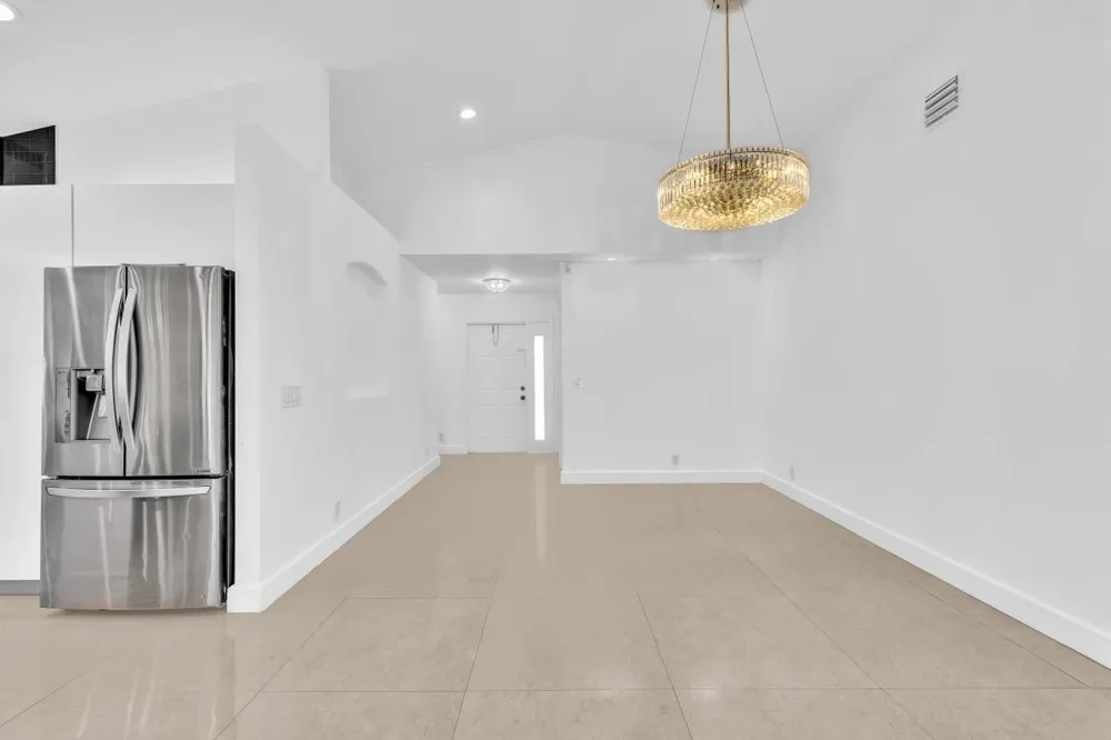 3307 SW 49TH Hollywood, FL 33312
