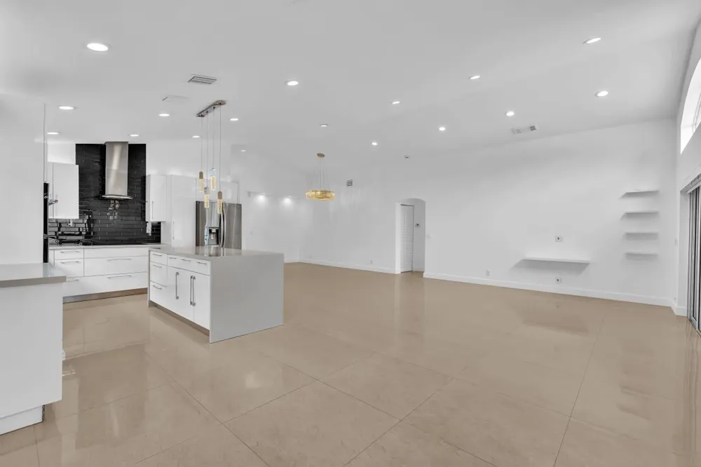 3307 SW 49TH Hollywood, FL 33312