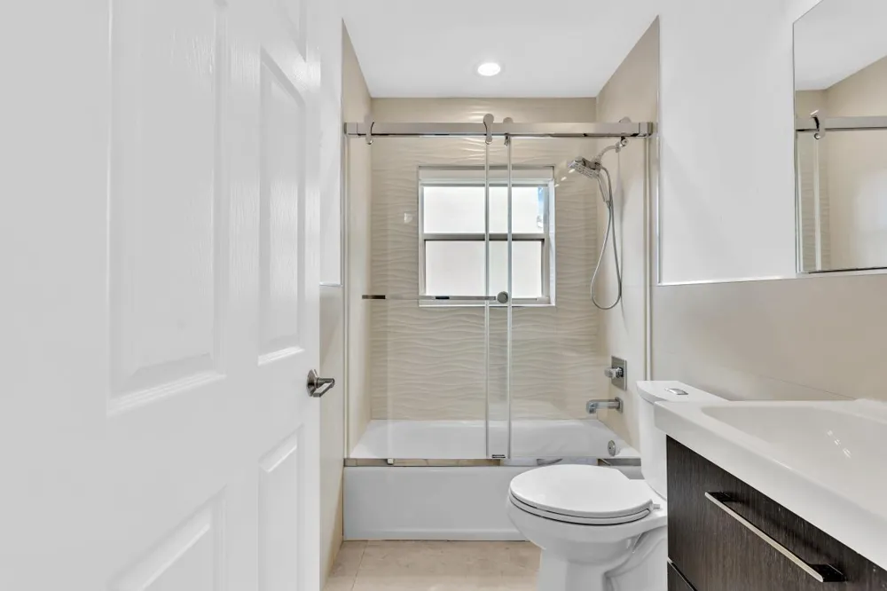 3307 SW 49TH Hollywood, FL 33312