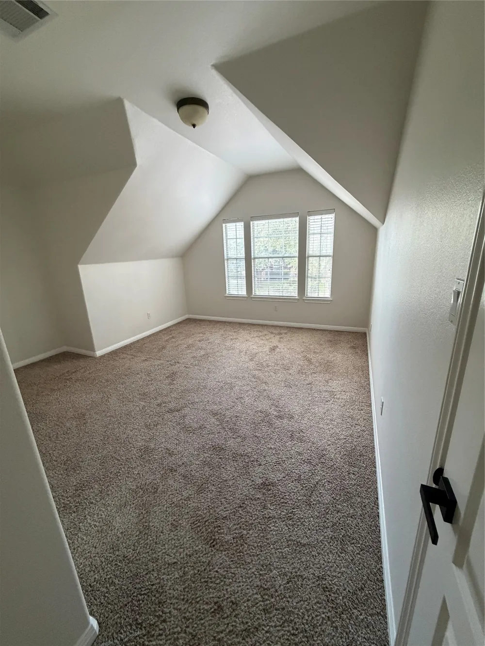 2412 Arbor Drive Round Rock, TX 78681