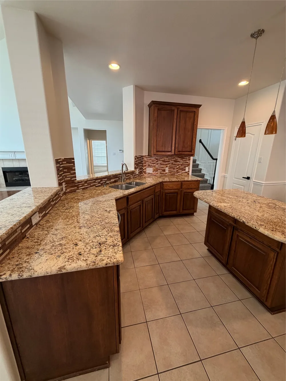 2412 Arbor Drive Round Rock, TX 78681