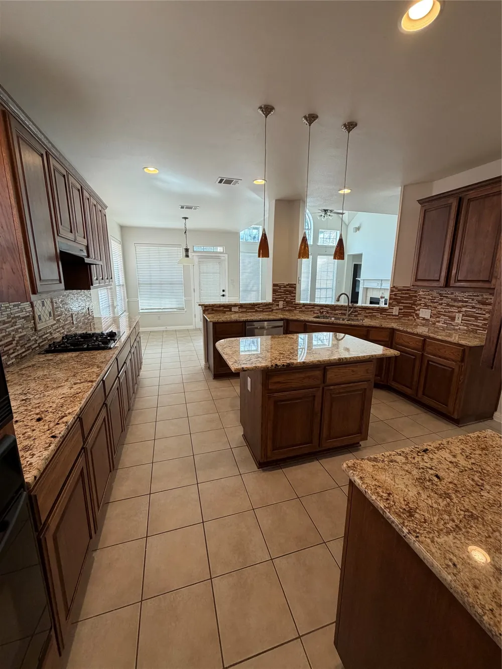 2412 Arbor Drive Round Rock, TX 78681
