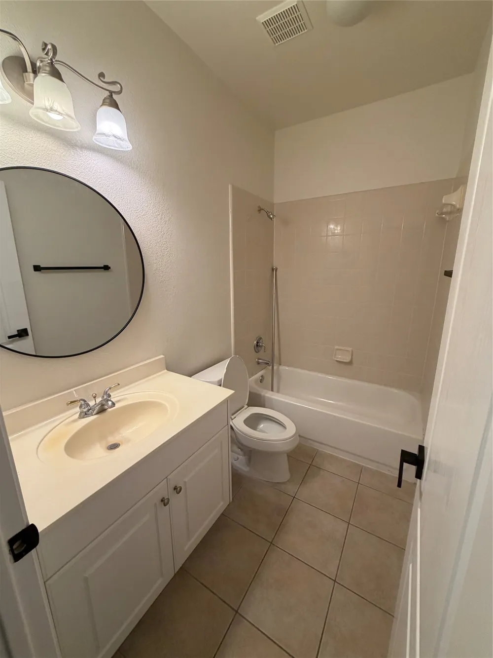 2412 Arbor Drive Round Rock, TX 78681