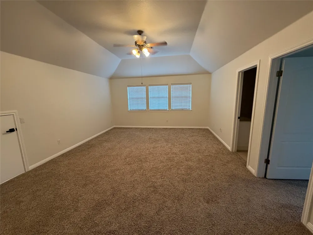 2412 Arbor Drive Round Rock, TX 78681