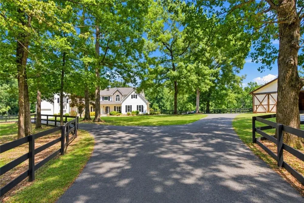 2203 Arbor Hill Road Canton, GA 30115