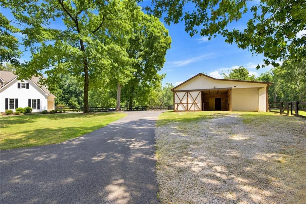 2203 Arbor Hill Road Canton, GA 30115