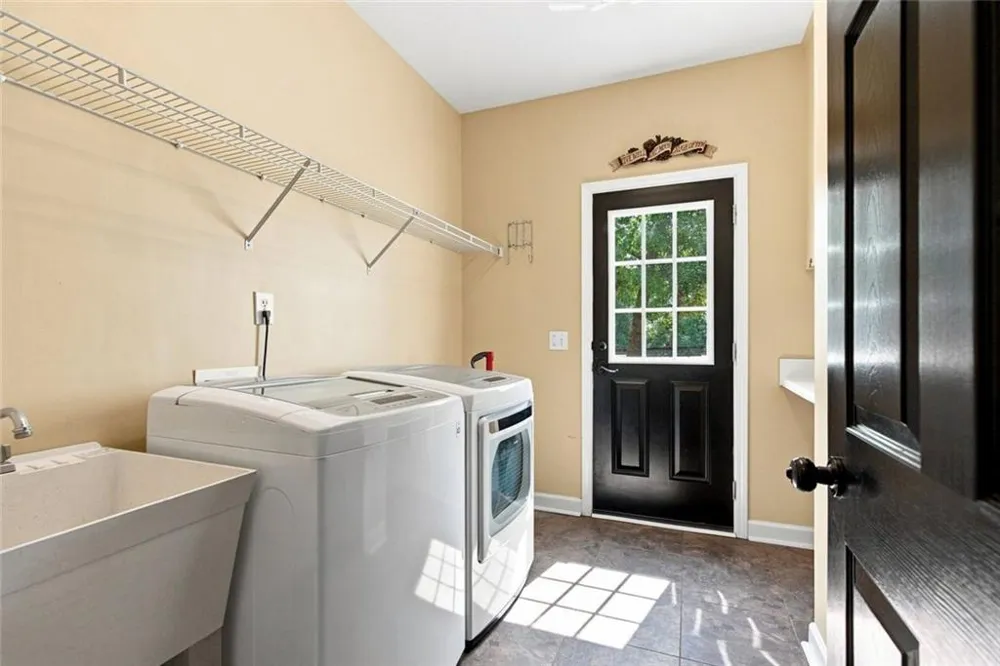 2203 Arbor Hill Road Canton, GA 30115