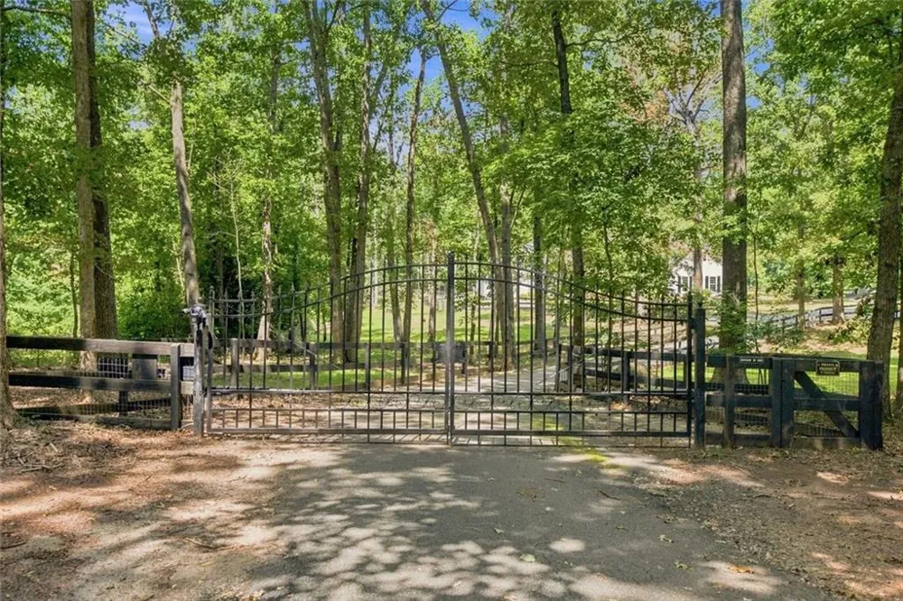 2203 Arbor Hill Road Canton, GA 30115
