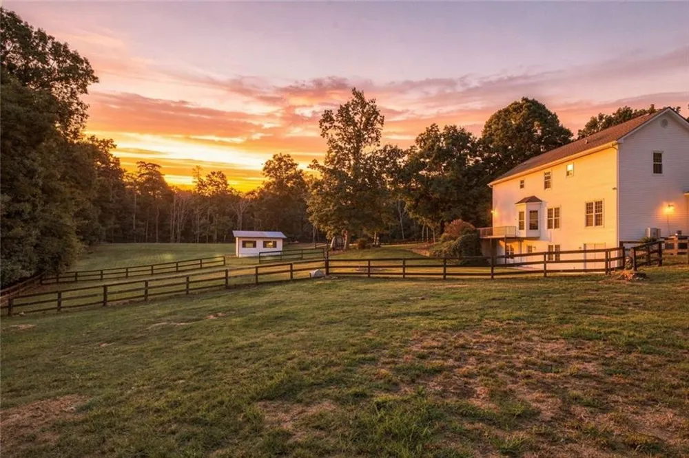 2203 Arbor Hill Road Canton, GA 30115