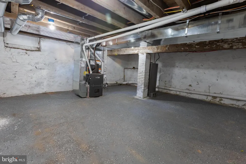 231 JACKSON STREET Trenton, NJ 08611