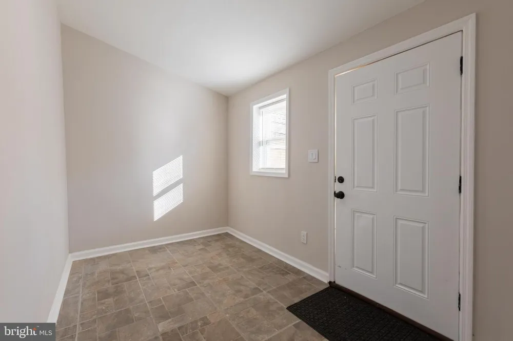 231 JACKSON STREET Trenton, NJ 08611