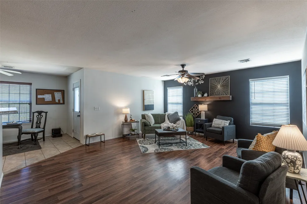 25057 S Roselake Drive Claremore, OK 74019