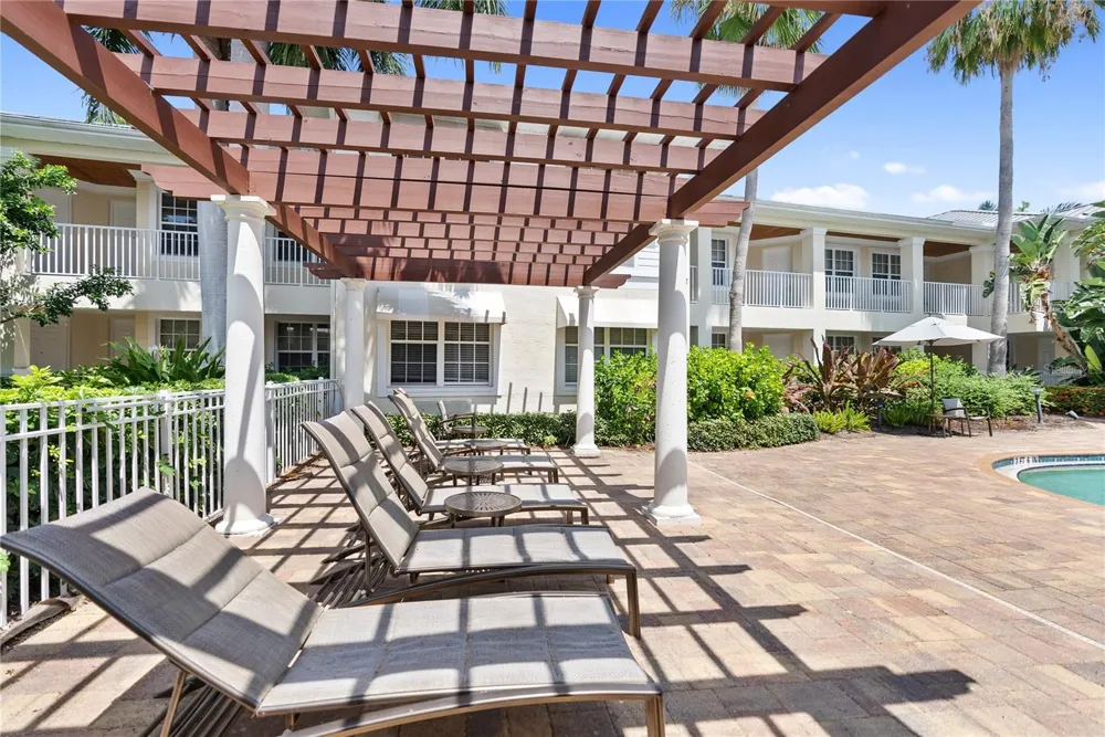 3702 54TH DRIVE W #102 Bradenton, FL 34210