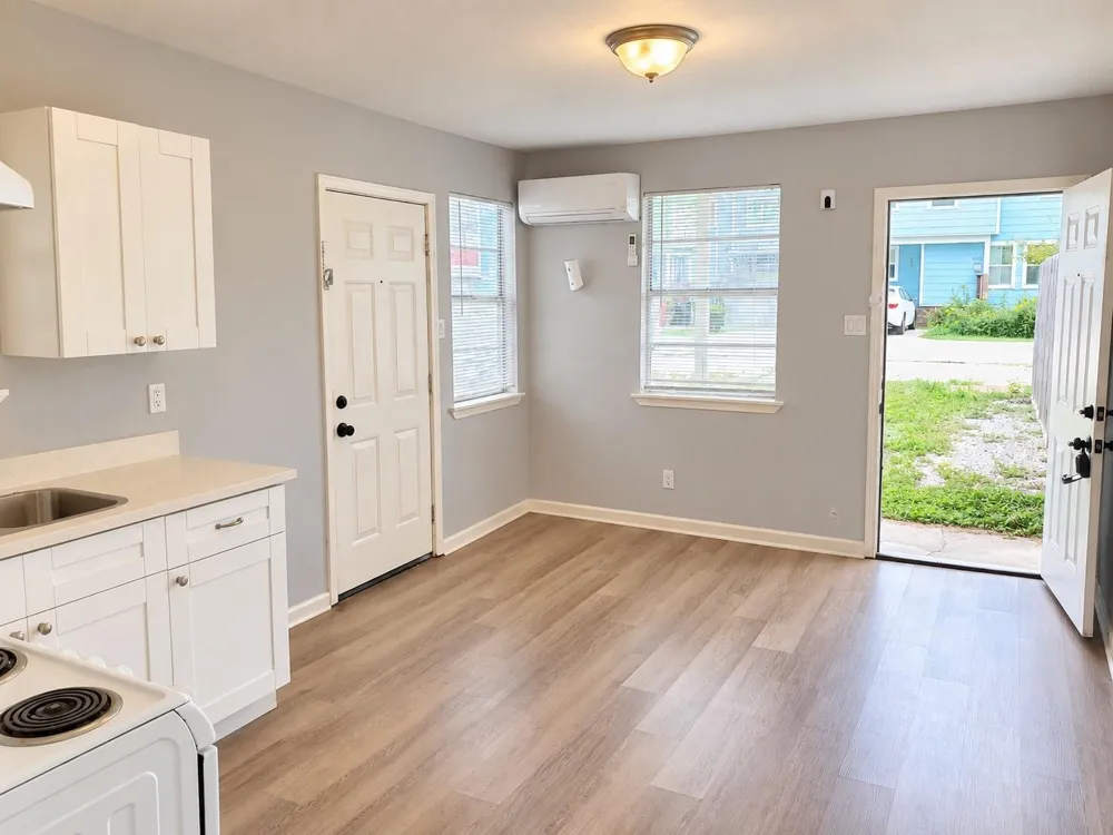 4315 Chapman Street #1/2 Hockley, TX 77009