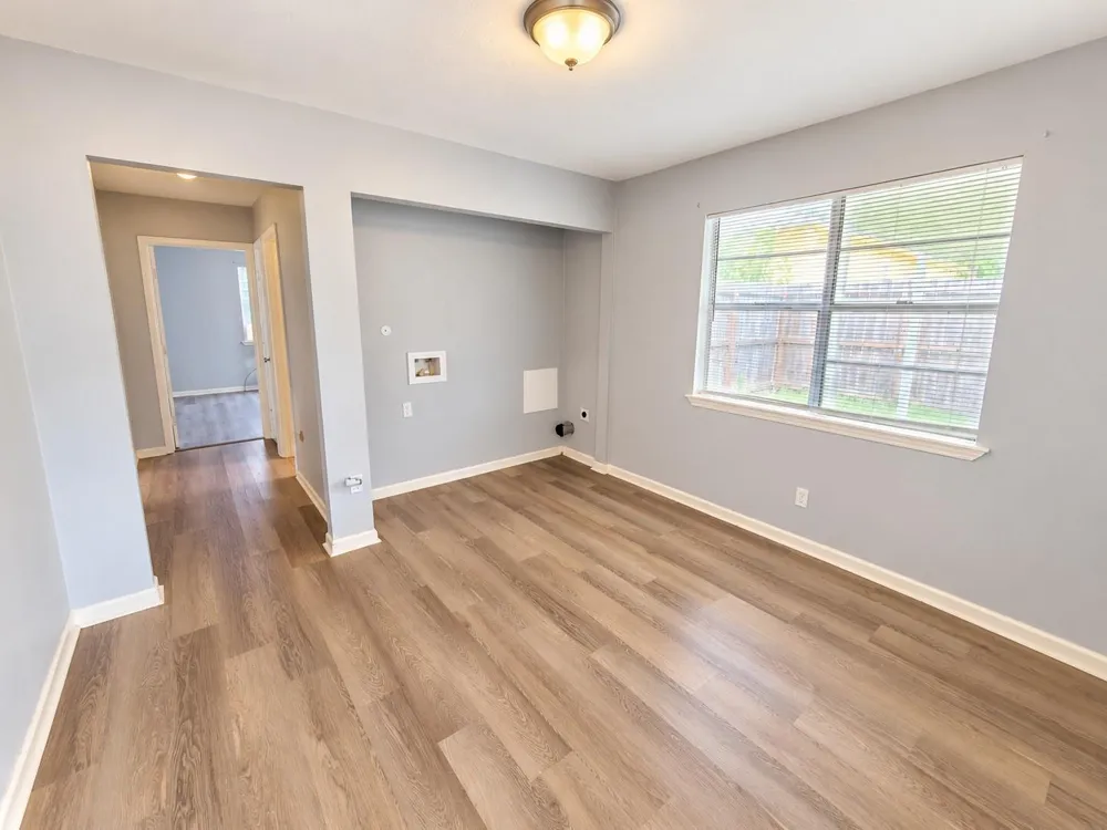 4315 Chapman Street #1/2 Hockley, TX 77009