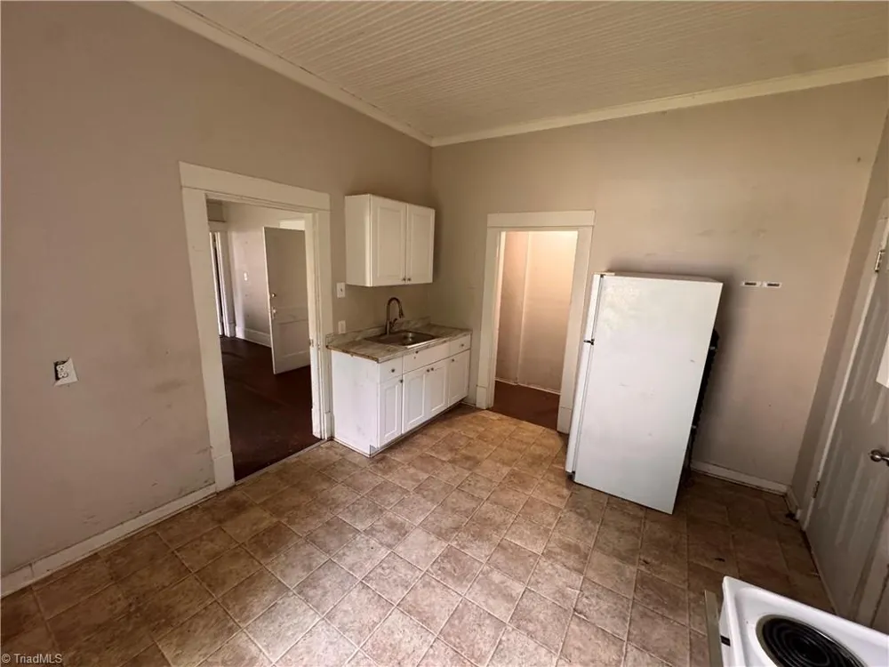 1118 Campbell Street High Point, NC 27262