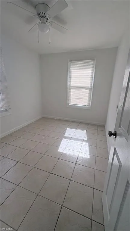 3042 Douglas Avenue Fort Myers, FL 33916
