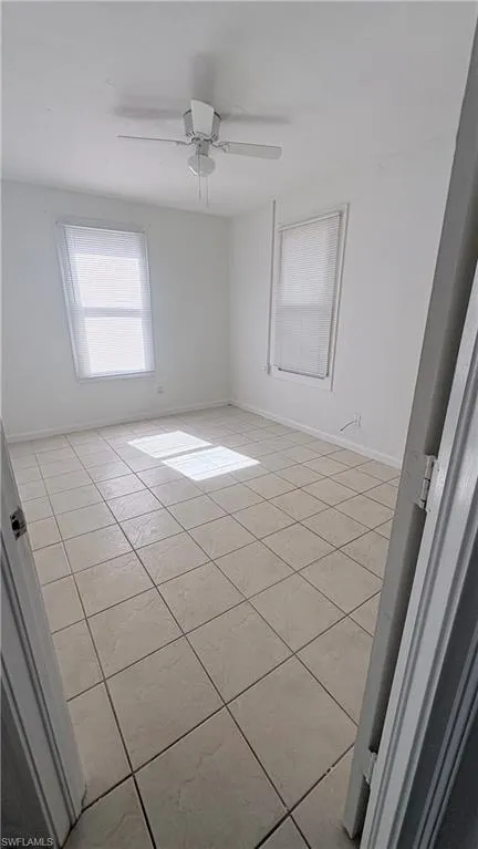3042 Douglas Avenue Fort Myers, FL 33916