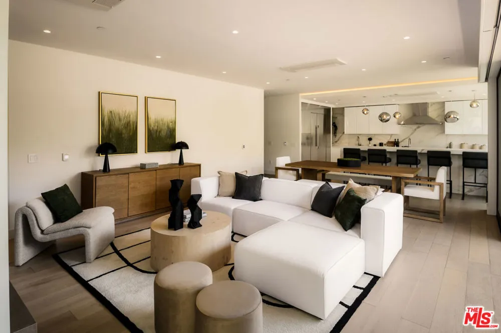 1644 Malcolm Avenue #230 Los Angeles, CA 90024