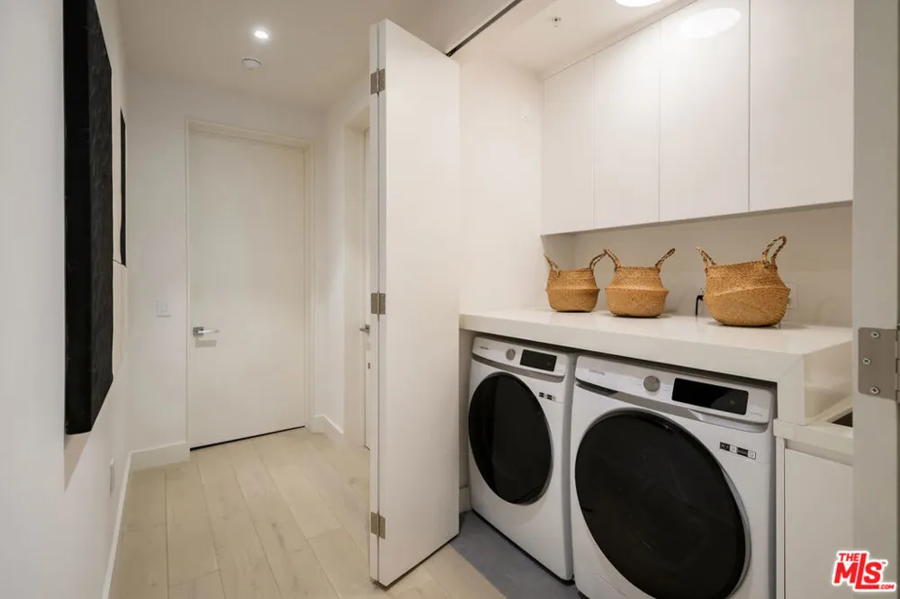 1644 Malcolm Avenue #230 Los Angeles, CA 90024
