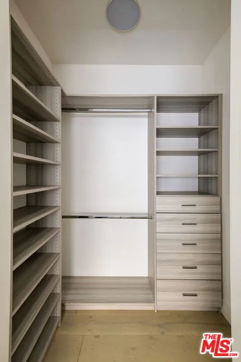 1644 Malcolm Avenue #230 Los Angeles, CA 90024