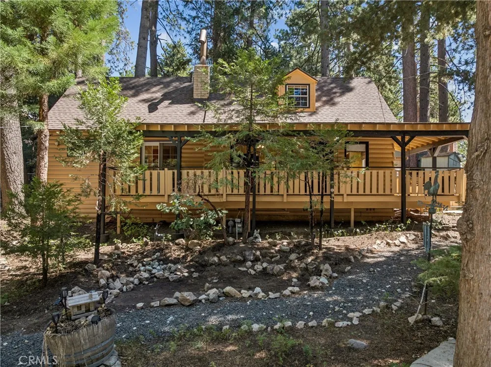 31655 Valley View Running Springs, CA 92382