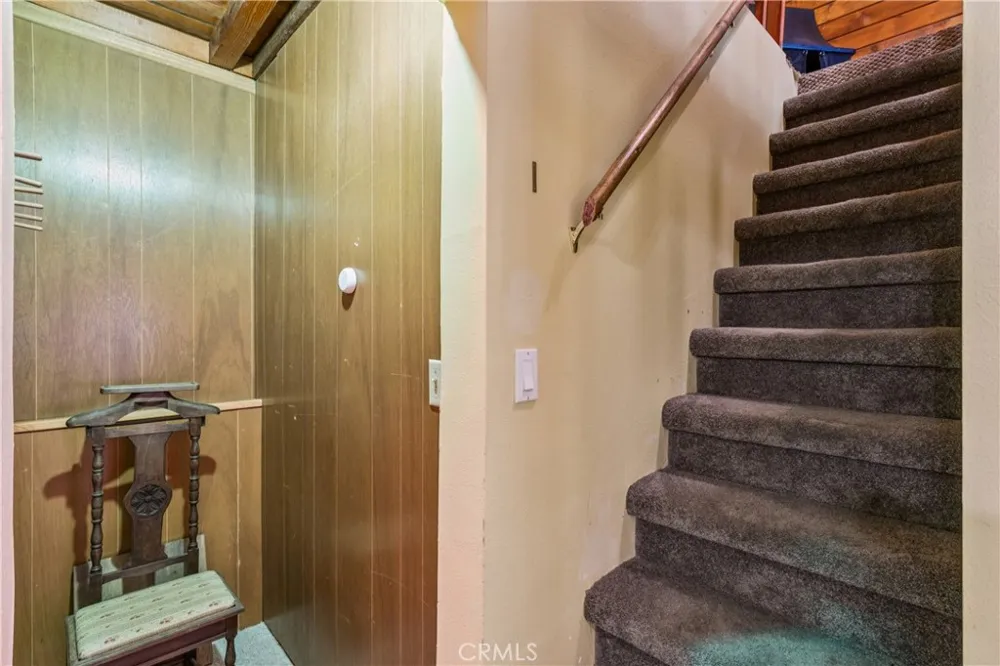 31655 Valley View Running Springs, CA 92382