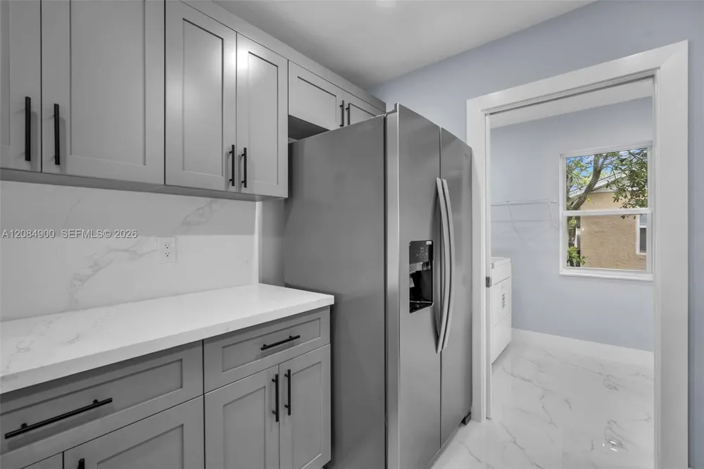 370 NW 14th St Pompano Beach, FL 33060