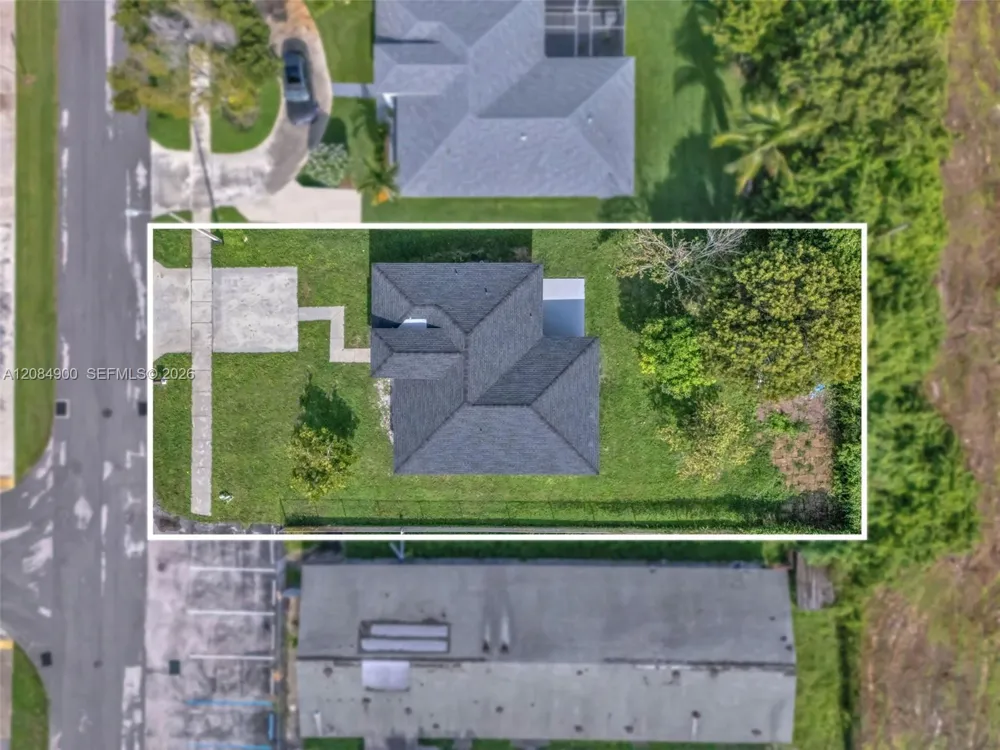 370 NW 14th St Pompano Beach, FL 33060