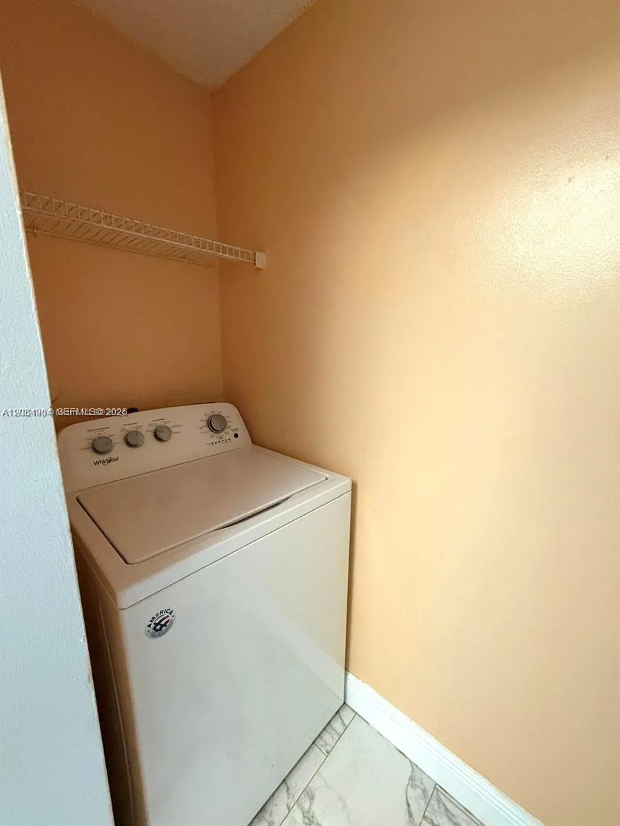 2015 SE 10th Ave #127 Fort Lauderdale, FL 33316