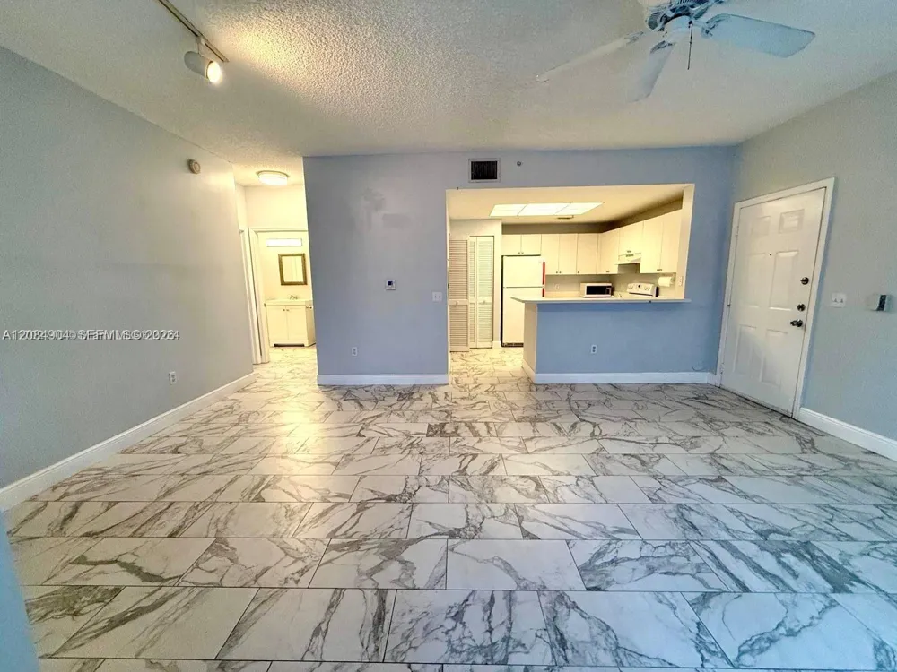 2015 SE 10th Ave #127 Fort Lauderdale, FL 33316