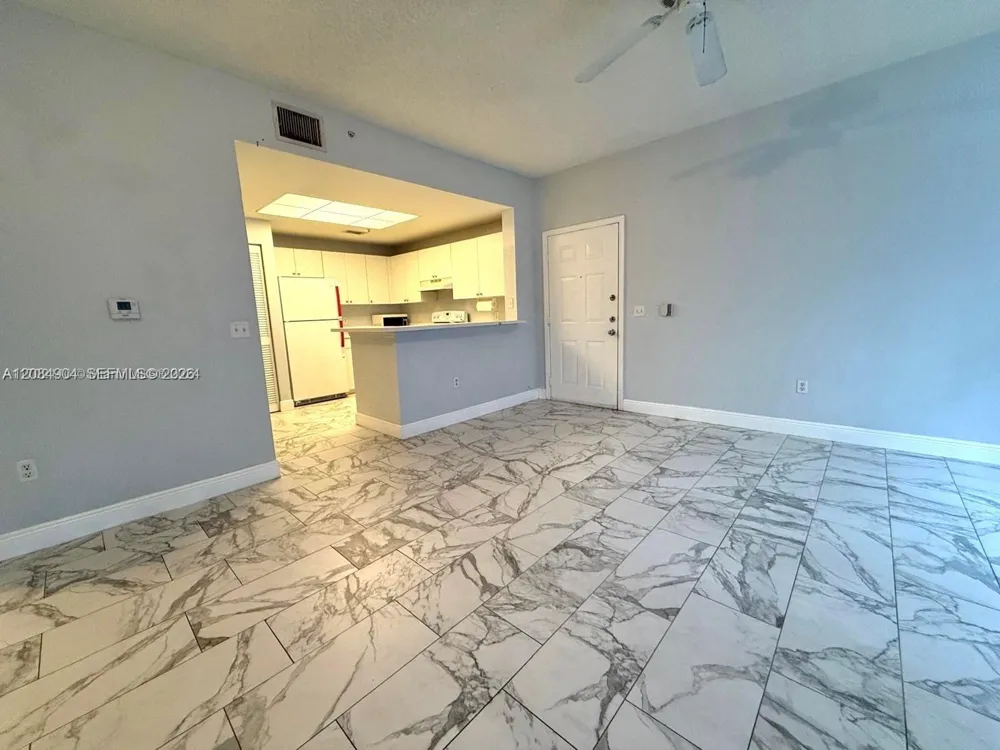 2015 SE 10th Ave #127 Fort Lauderdale, FL 33316