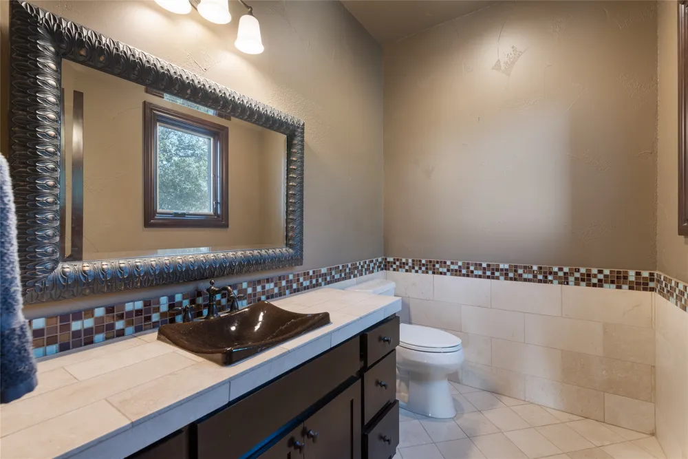 303 Camino Arbolago Street Lakeway, TX 78734